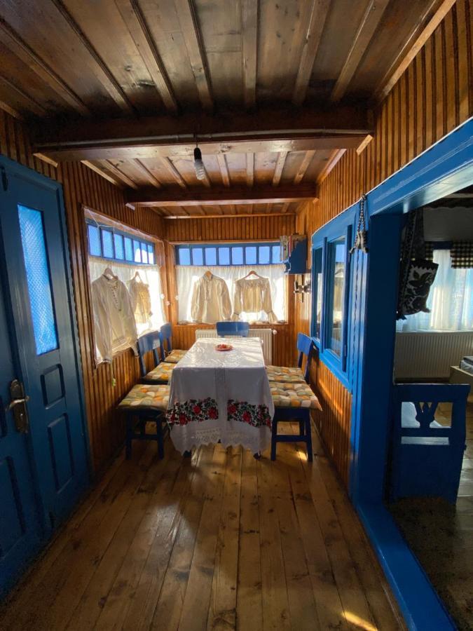 Casuta Tivadar Hotel Breb Luaran gambar