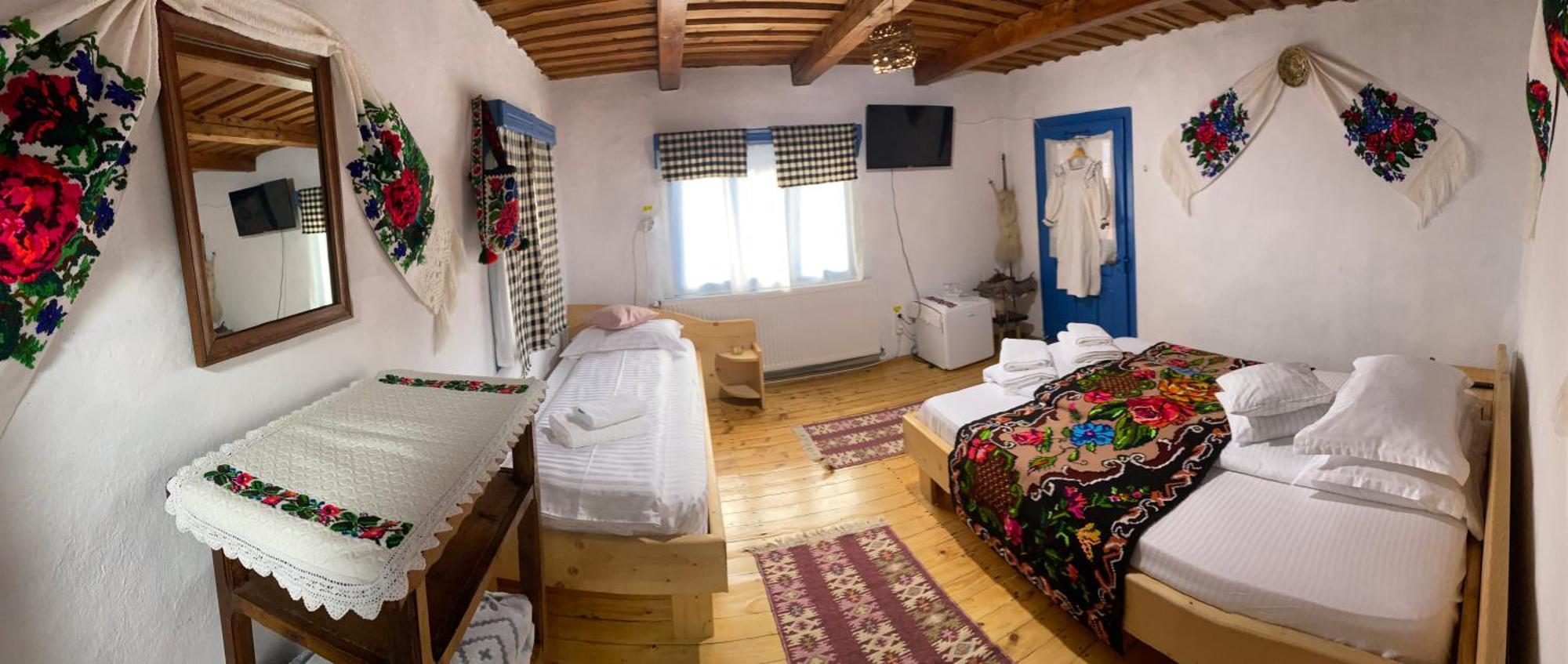 Casuta Tivadar Hotel Breb Luaran gambar